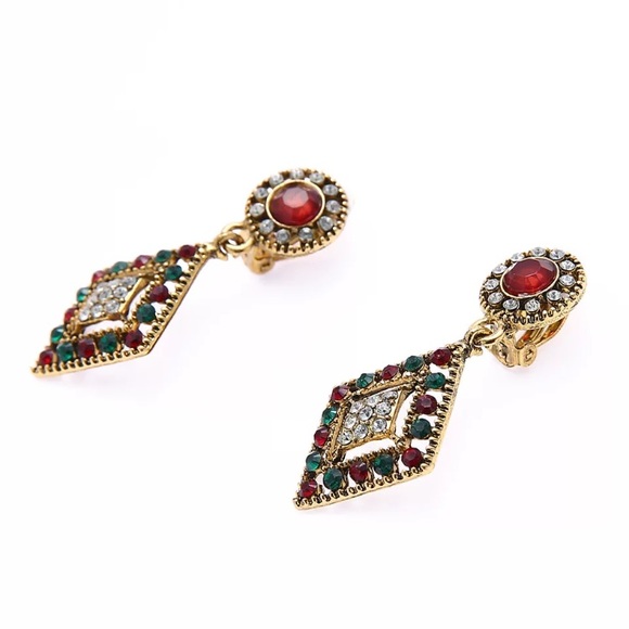 Green red antique gold drop stud earrings - Picture 2 of 3